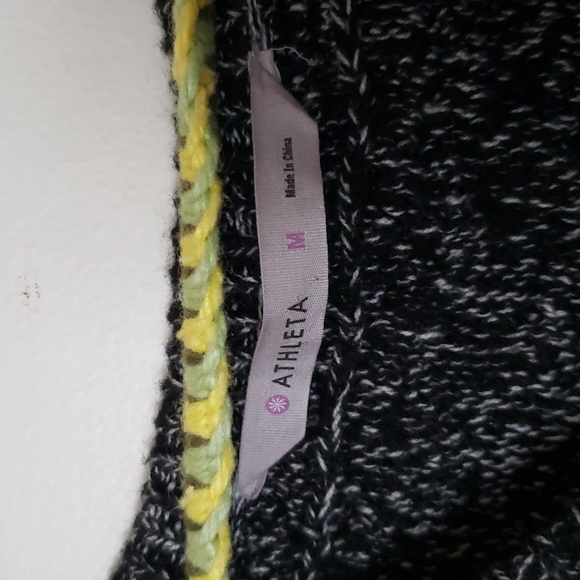 Athleta cashmere wool asymmetric side zip v neck sweater, longline, women's med - Picture 5 of 8